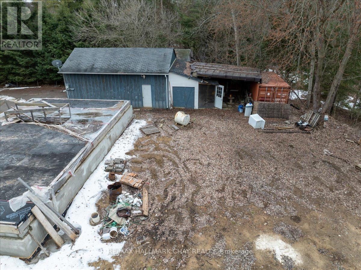 8240 Main Street, Adjala-Tosorontio, Ontario L0M 1M0 - Photo 15 - N12965728