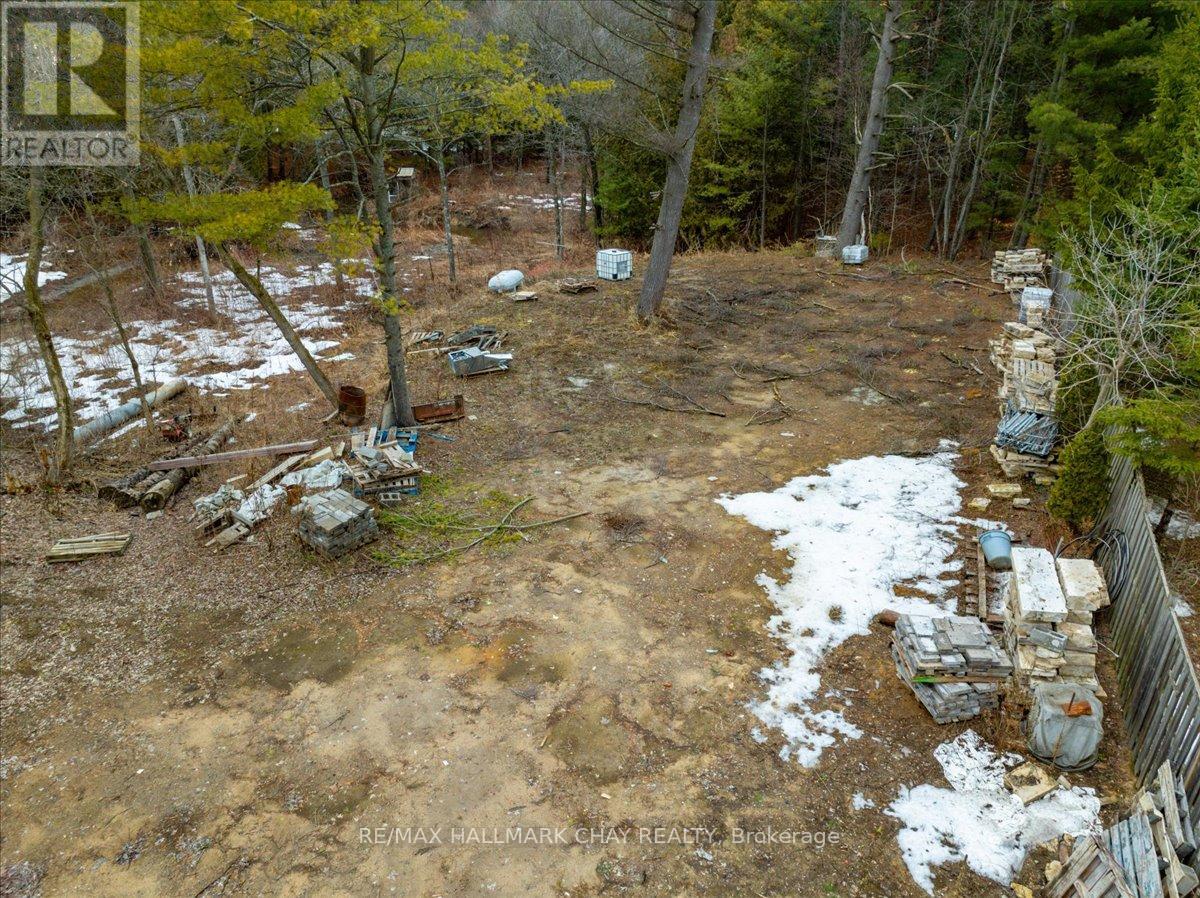 8240 Main Street, Adjala-Tosorontio, Ontario L0M 1M0 - Photo 17 - N12965728