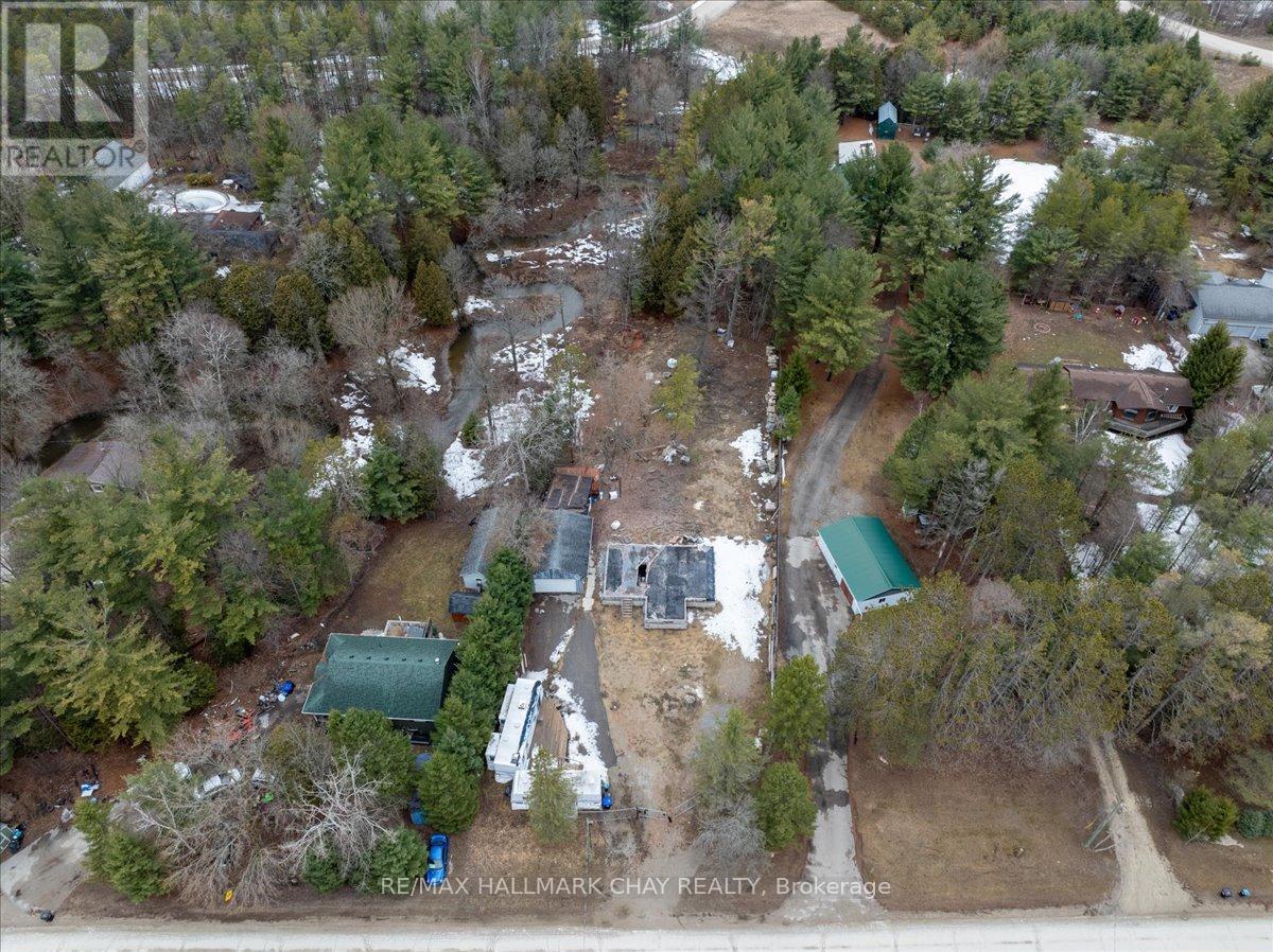 8240 Main Street, Adjala-Tosorontio, Ontario L0M 1M0 - Photo 7 - N12965728