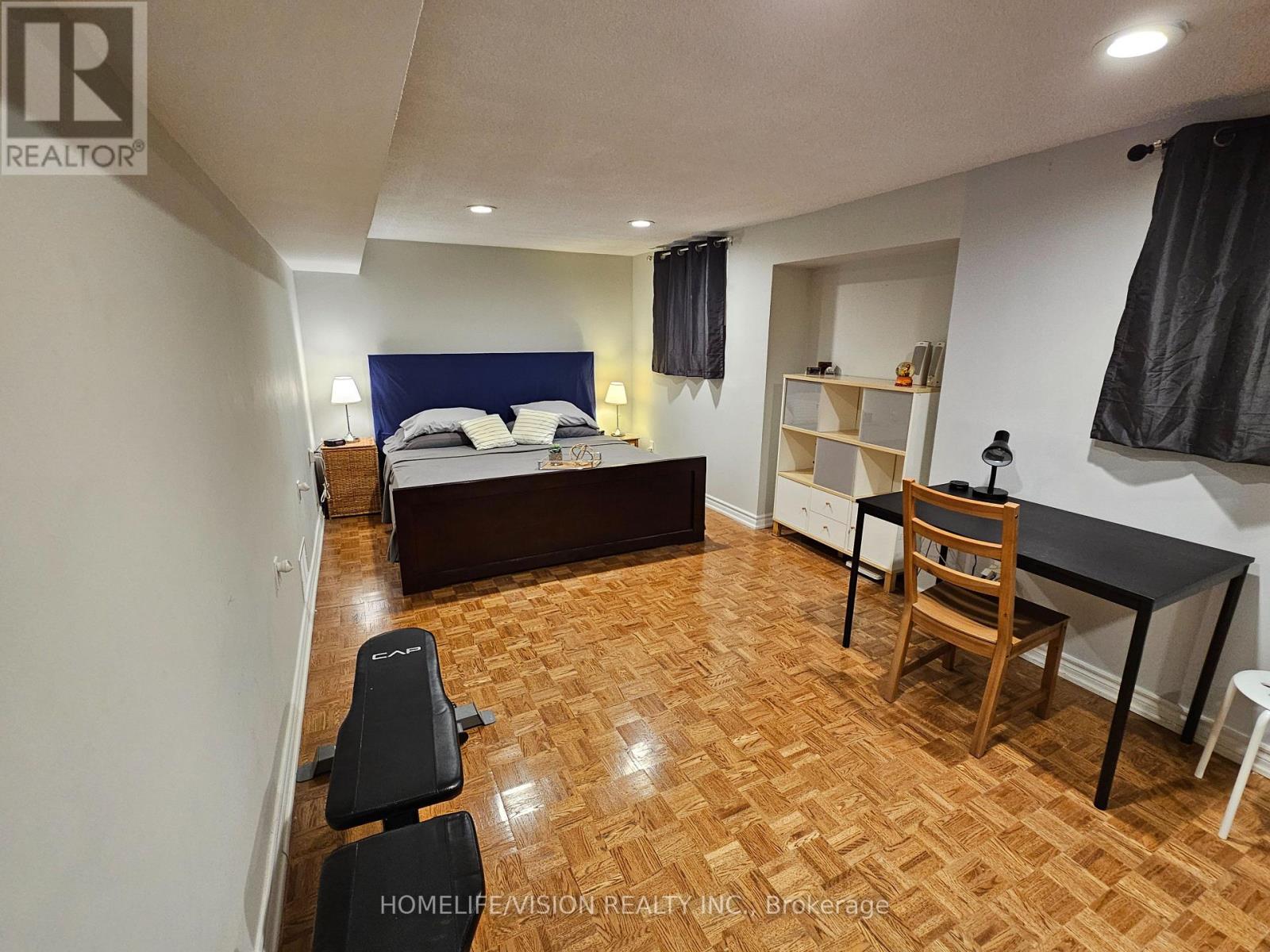 Basement Unit - 23 Glendale Road, Markham, Ontario  L3T 6Y3 - Photo 2 - N12965758