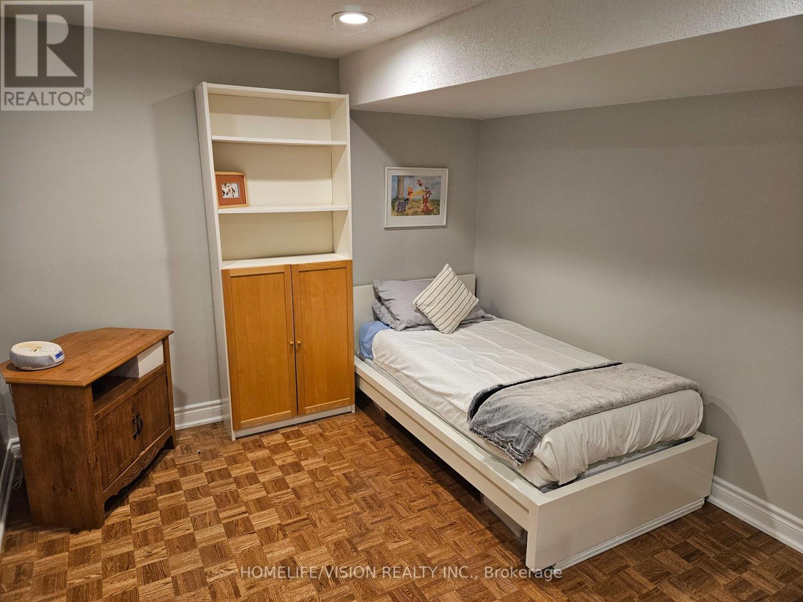 Basement Unit - 23 Glendale Road, Markham, Ontario  L3T 6Y3 - Photo 7 - N12965758