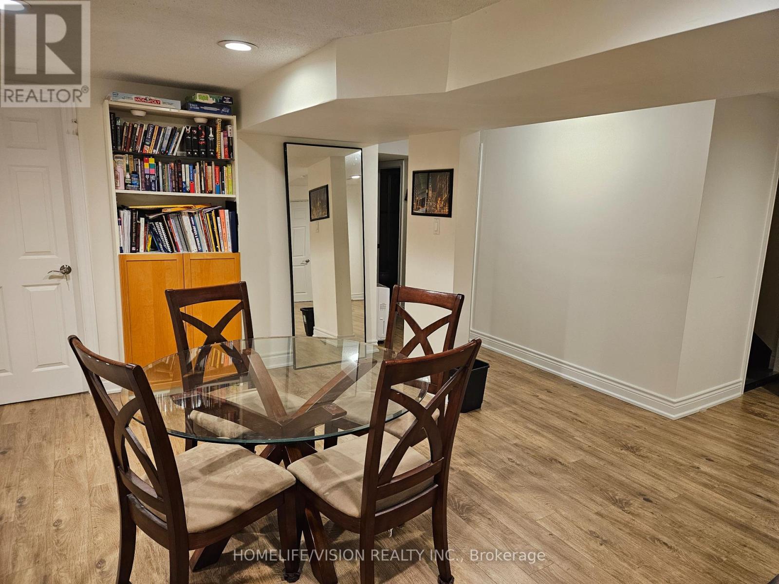 Basement Unit - 23 Glendale Road, Markham, Ontario  L3T 6Y3 - Photo 8 - N12965758