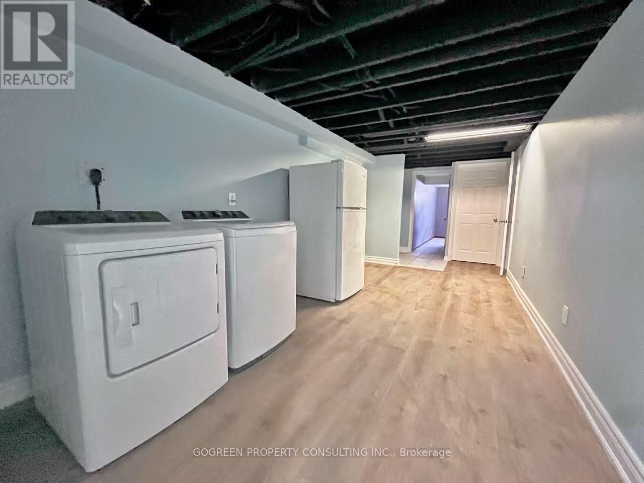 15 Valleyview Avenue, East Gwillimbury, Ontario  L9N 1K2 - Photo 16 - N12965786