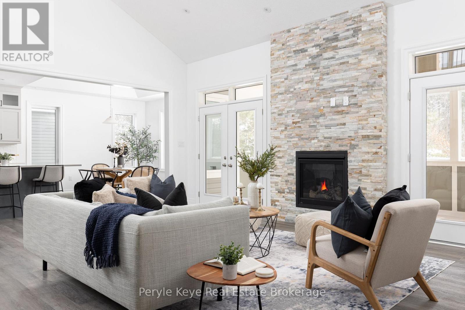 30 Dyer Crescent, Bracebridge, Ontario  P1L 0N4 - Photo 11 - X12719686