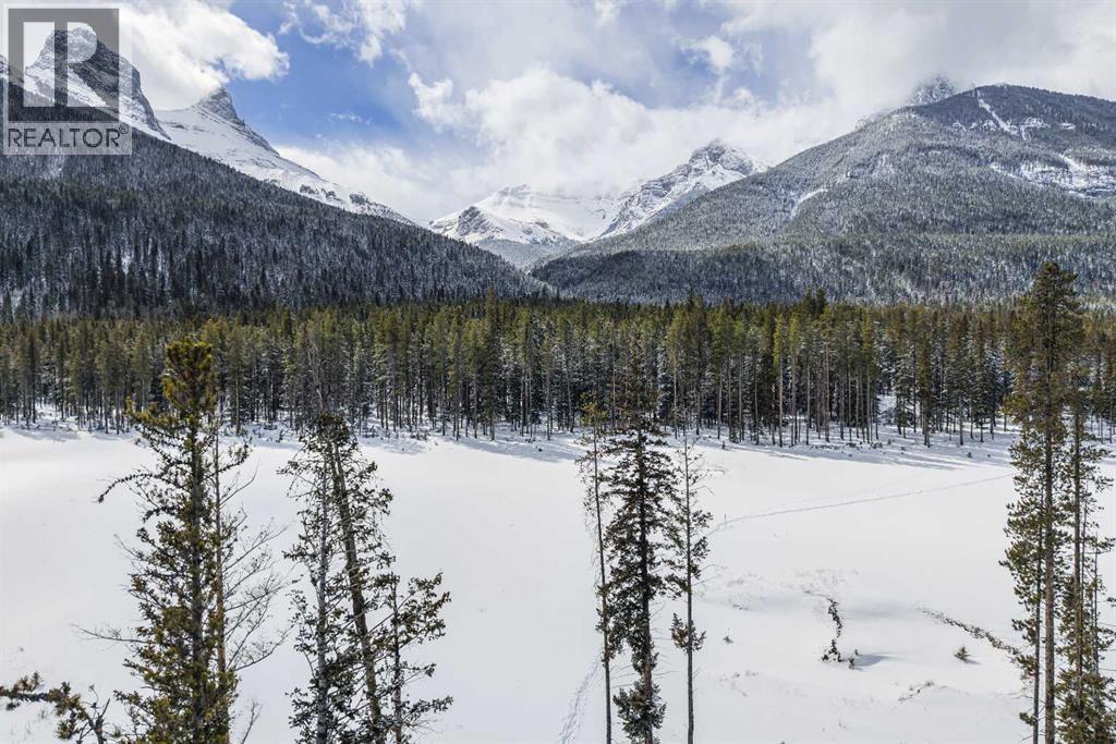 147 Hubman Landing, Canmore, Alberta  T1W 3L3 - Photo 47 - A2298120