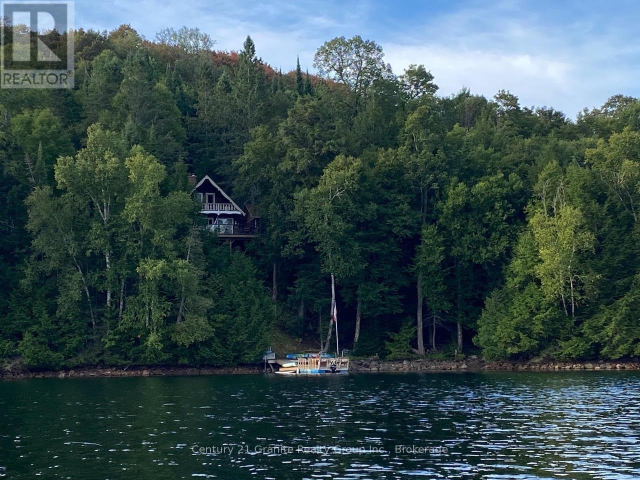 1038 BROKEN PADDLE ROAD, Dysart et al, Ontario