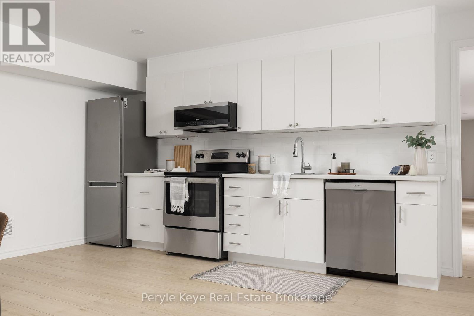 103 Granite Drive, Huntsville, Ontario P1H 2N5 - Photo 40 - X12781994