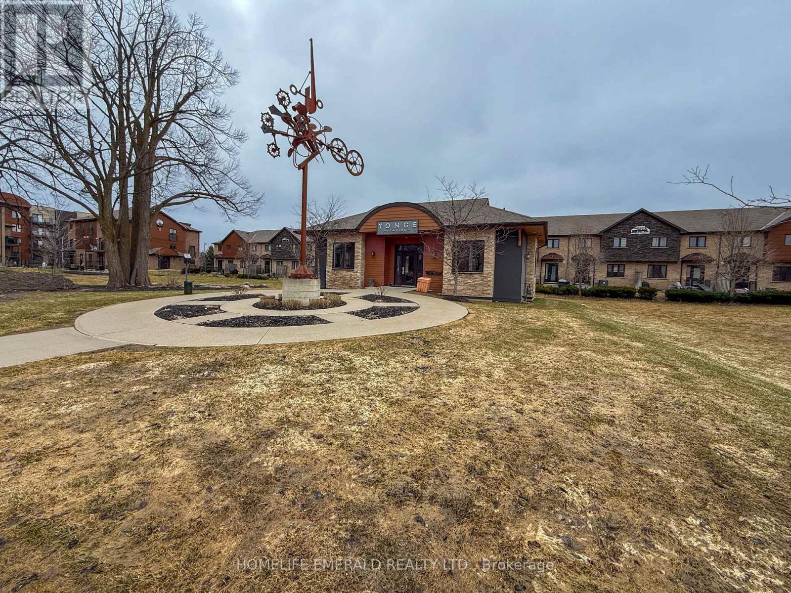 413 - 100 Dean Avenue, Barrie (Painswick South), Ontario L9J 0H1 - Photo 43 - S12965734