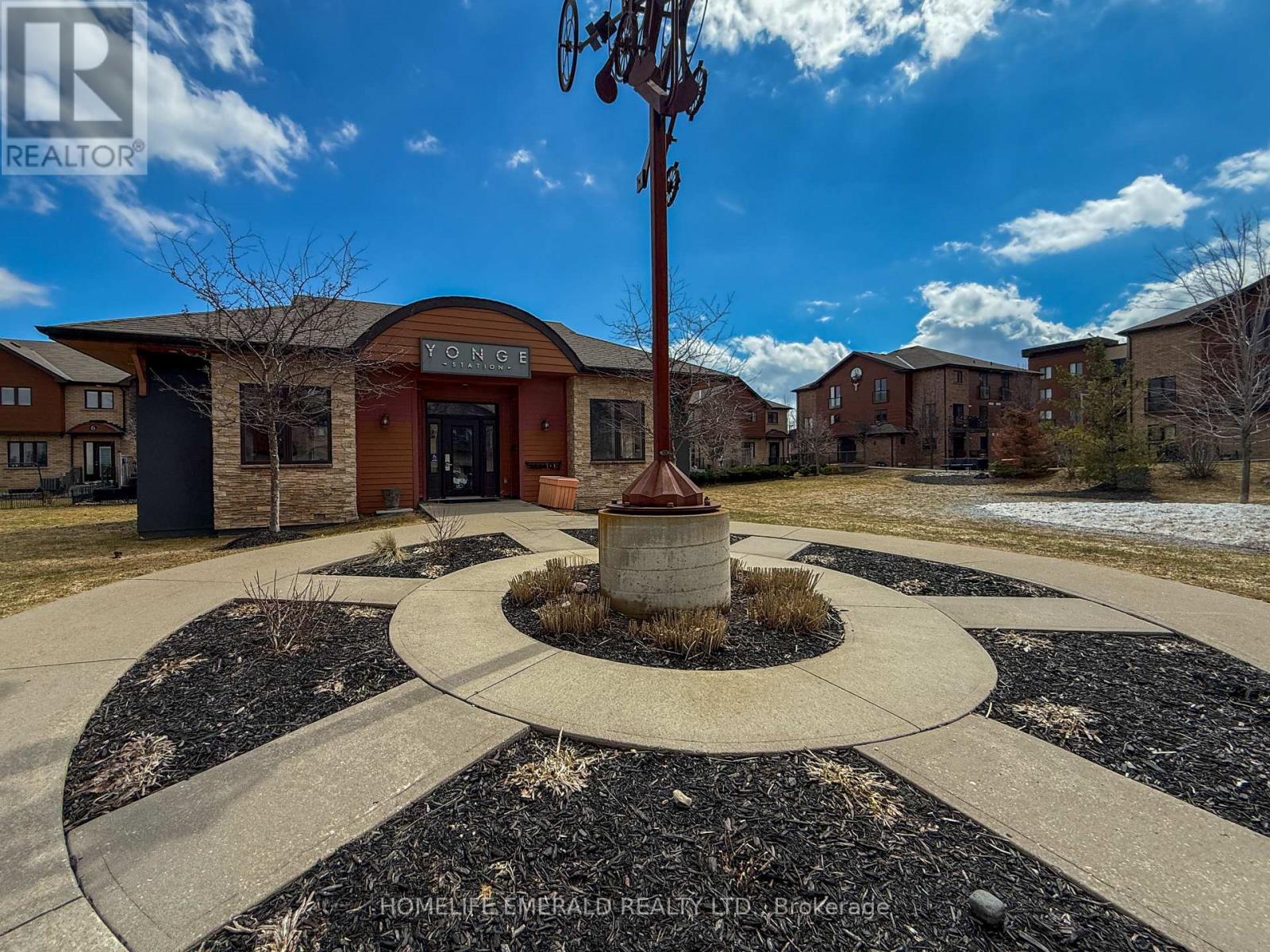 413 - 100 Dean Avenue, Barrie (Painswick South), Ontario L9J 0H1 - Photo 44 - S12965734