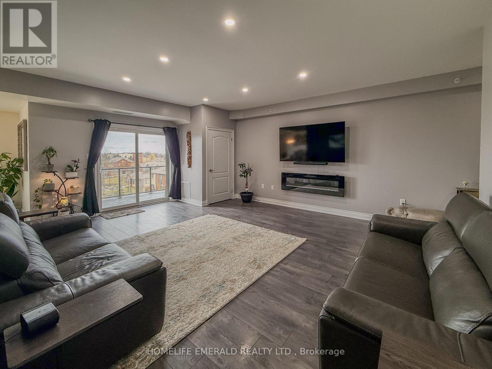 413 - 100 Dean Avenue, Barrie (Painswick South), Ontario L9J 0H1 - Photo 8 - S12965734