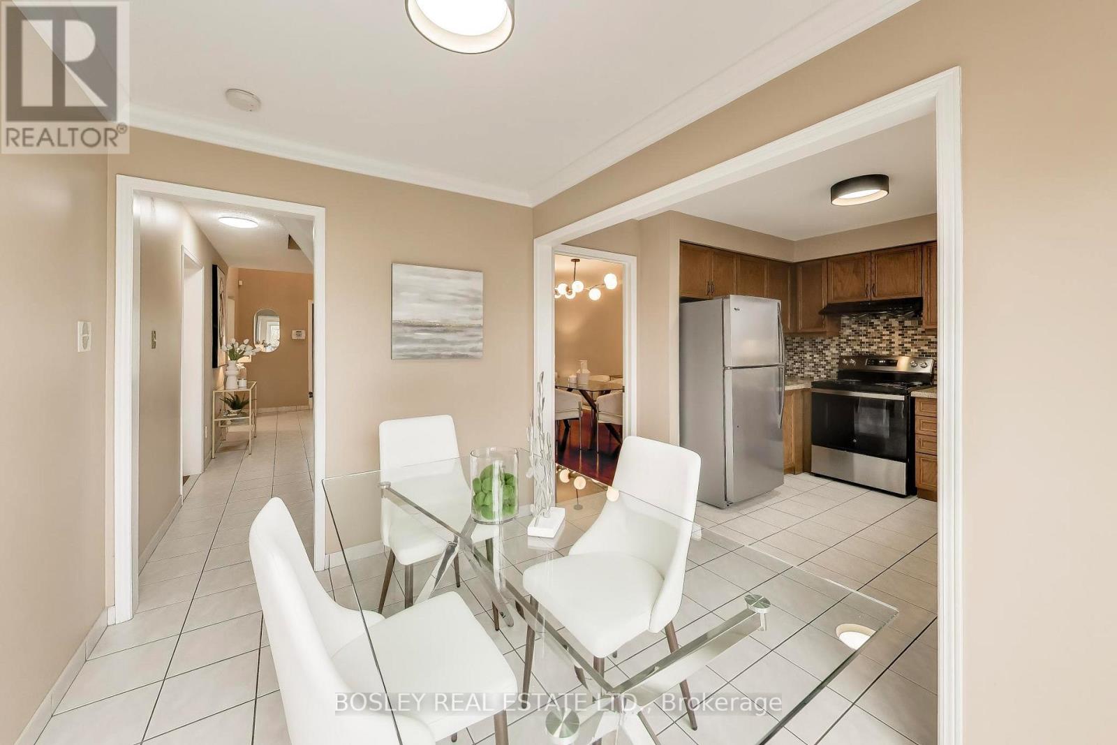 22 Lavery Trail, Toronto, Ontario  M1C 4T2 - Photo 14 - E12965152