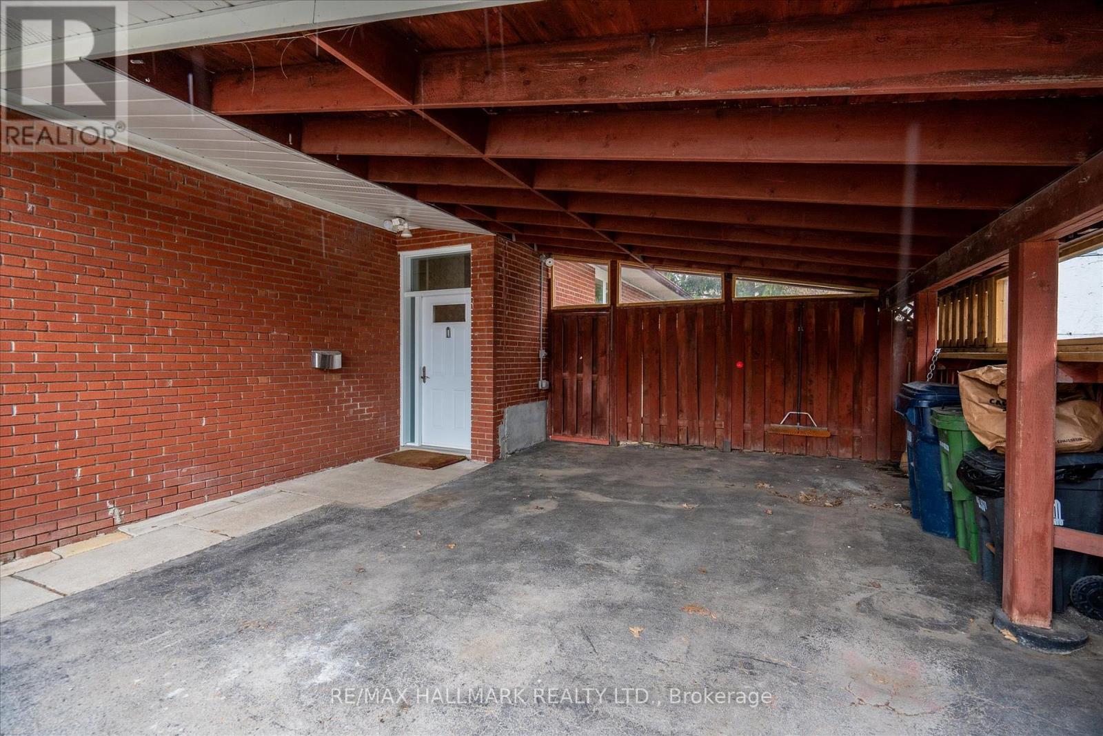 3782 St.clair Avenue E, Toronto, Ontario  M1M 1V2 - Photo 3 - E12965992