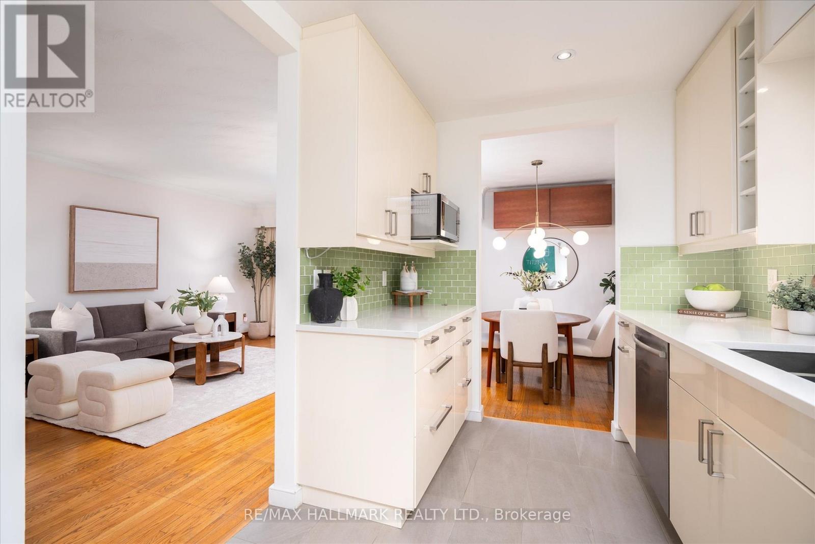 3782 St.clair Avenue E, Toronto, Ontario  M1M 1V2 - Photo 9 - E12965992