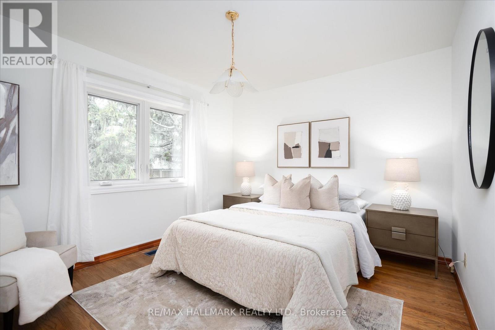 3782 St.clair Avenue E, Toronto, Ontario  M1M 1V2 - Photo 16 - E12965992