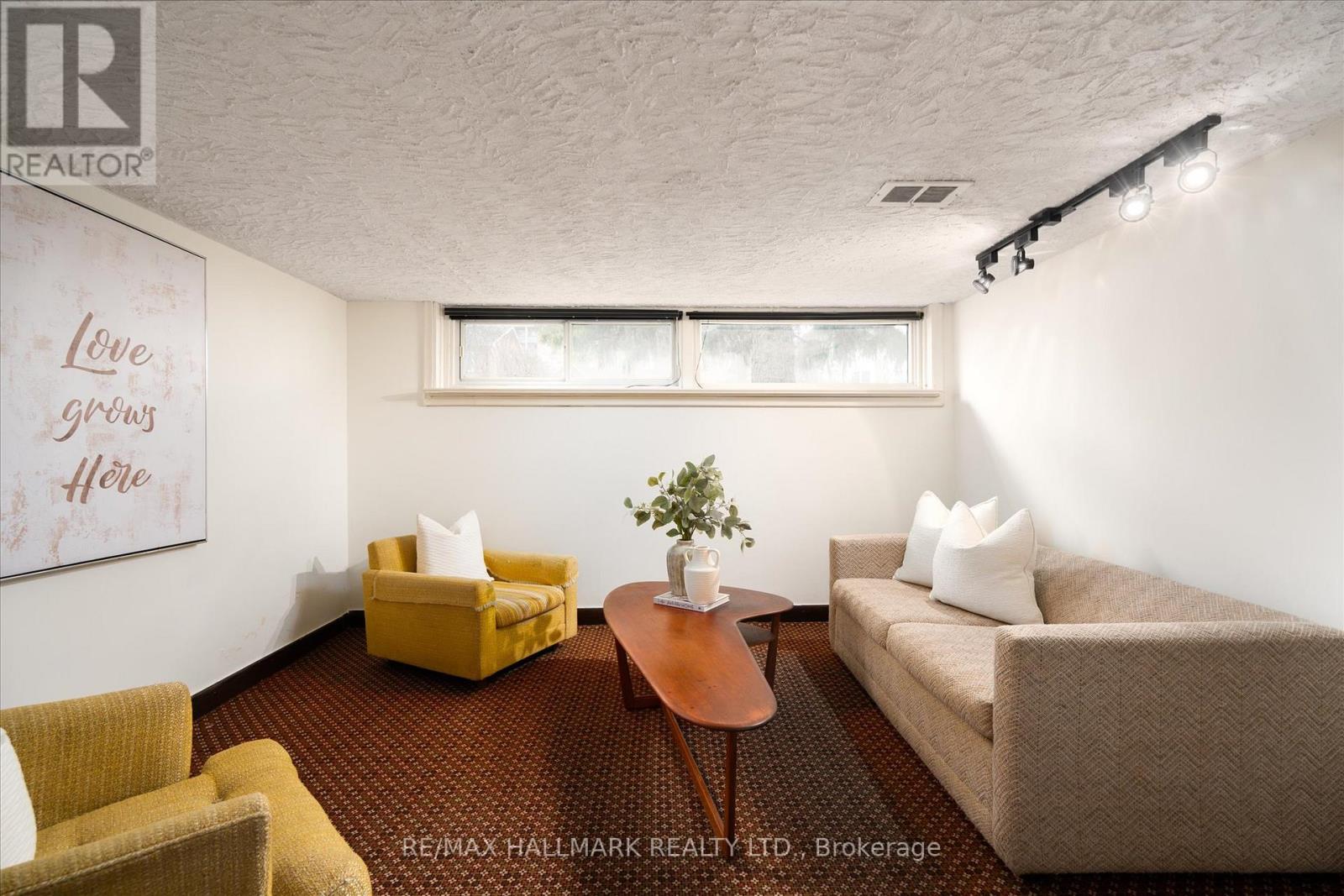 3782 St.clair Avenue E, Toronto, Ontario  M1M 1V2 - Photo 23 - E12965992