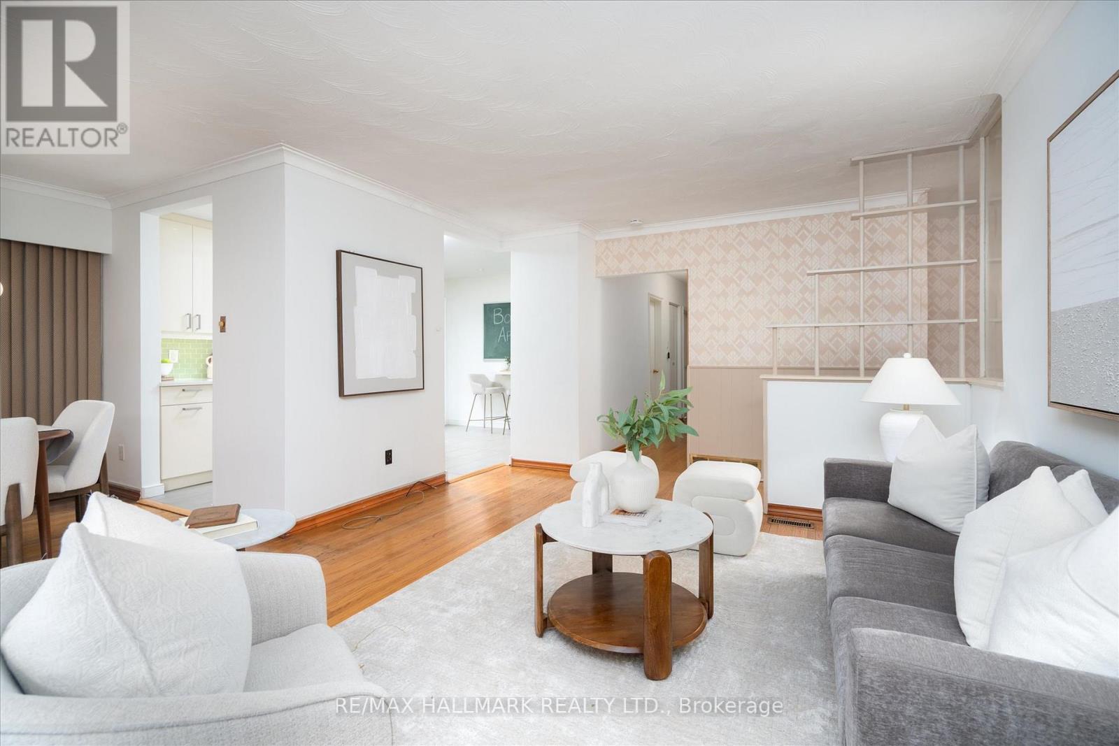 3782 St.clair Avenue E, Toronto, Ontario  M1M 1V2 - Photo 8 - E12965992