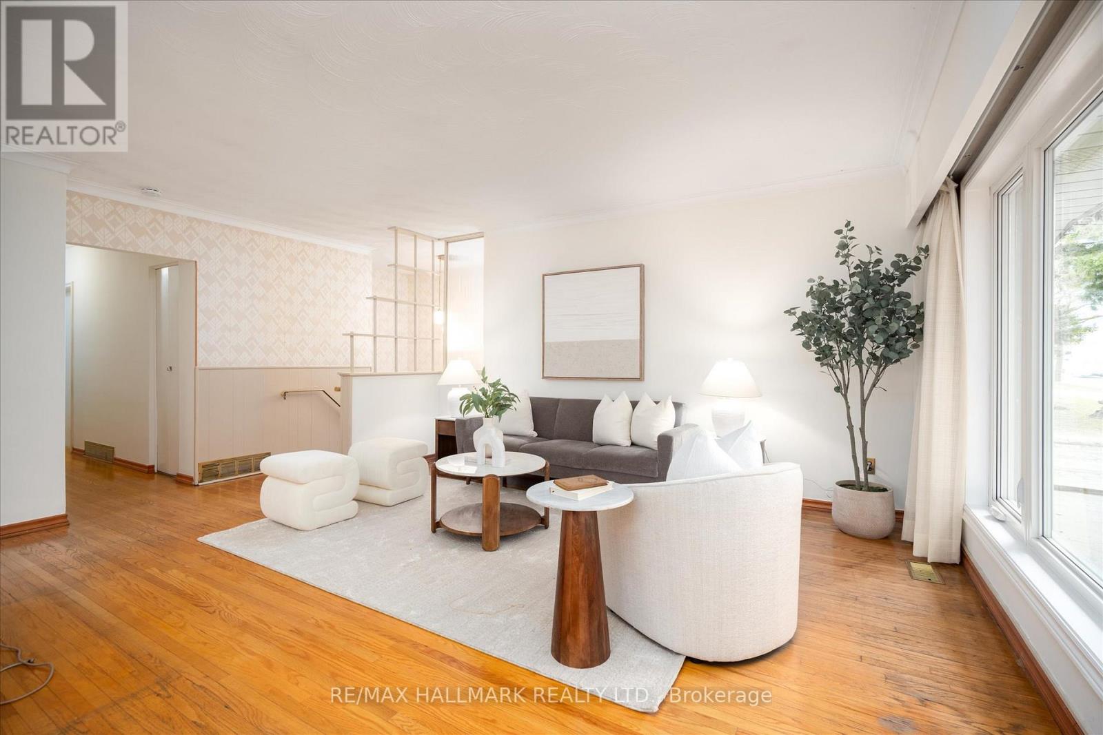 3782 St.clair Avenue E, Toronto, Ontario  M1M 1V2 - Photo 6 - E12965992