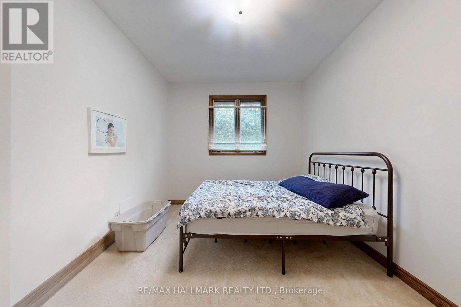 101 Leyburn Avenue, Richmond Hill, Ontario  L4C 0J6 - Photo 12 - N12941474