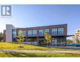 10 NEIGHBOURHOOD LANE, Toronto, Ontario