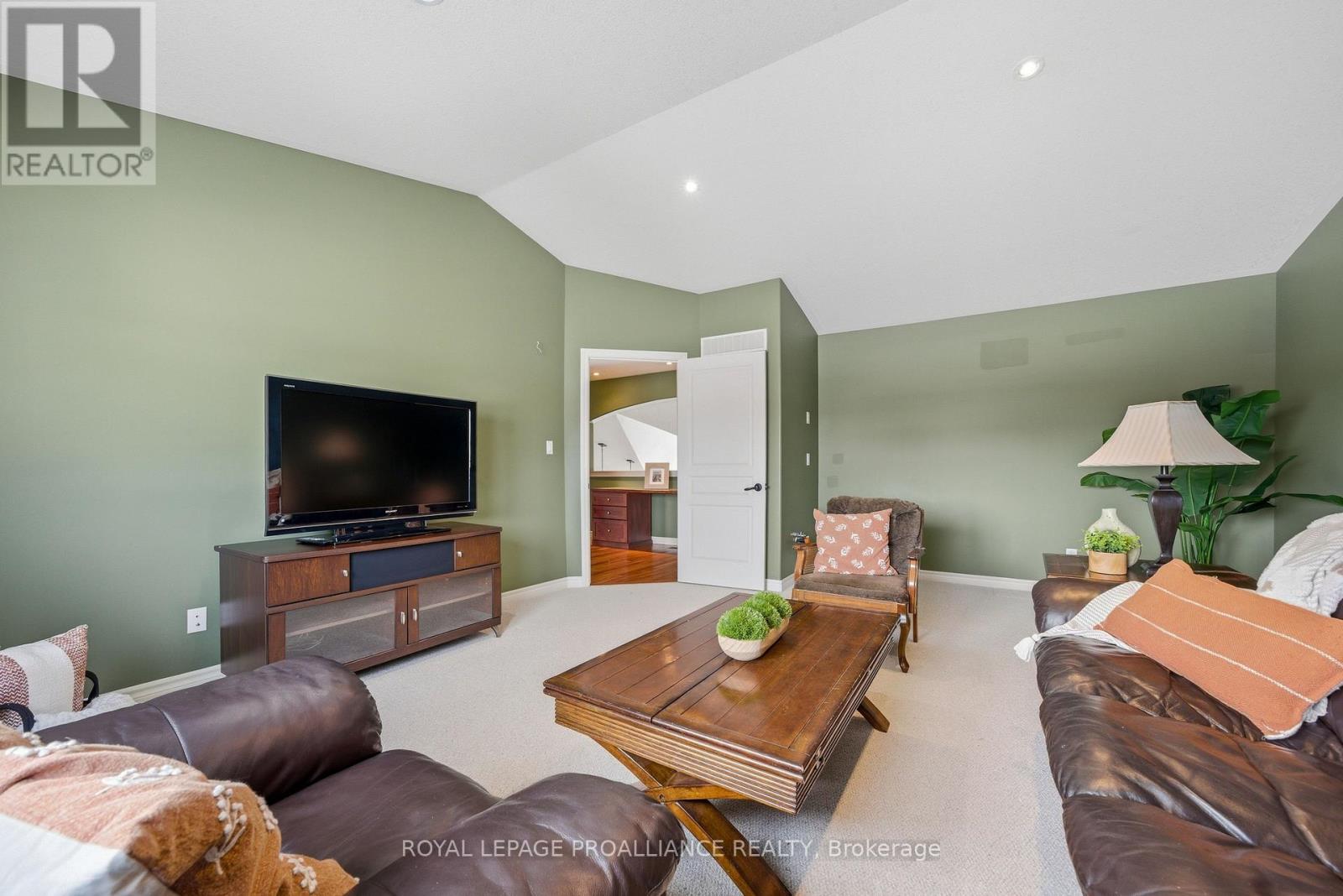 240 Avondale Road, Belleville, Ontario  K8P 0B6 - Photo 25 - X12822484