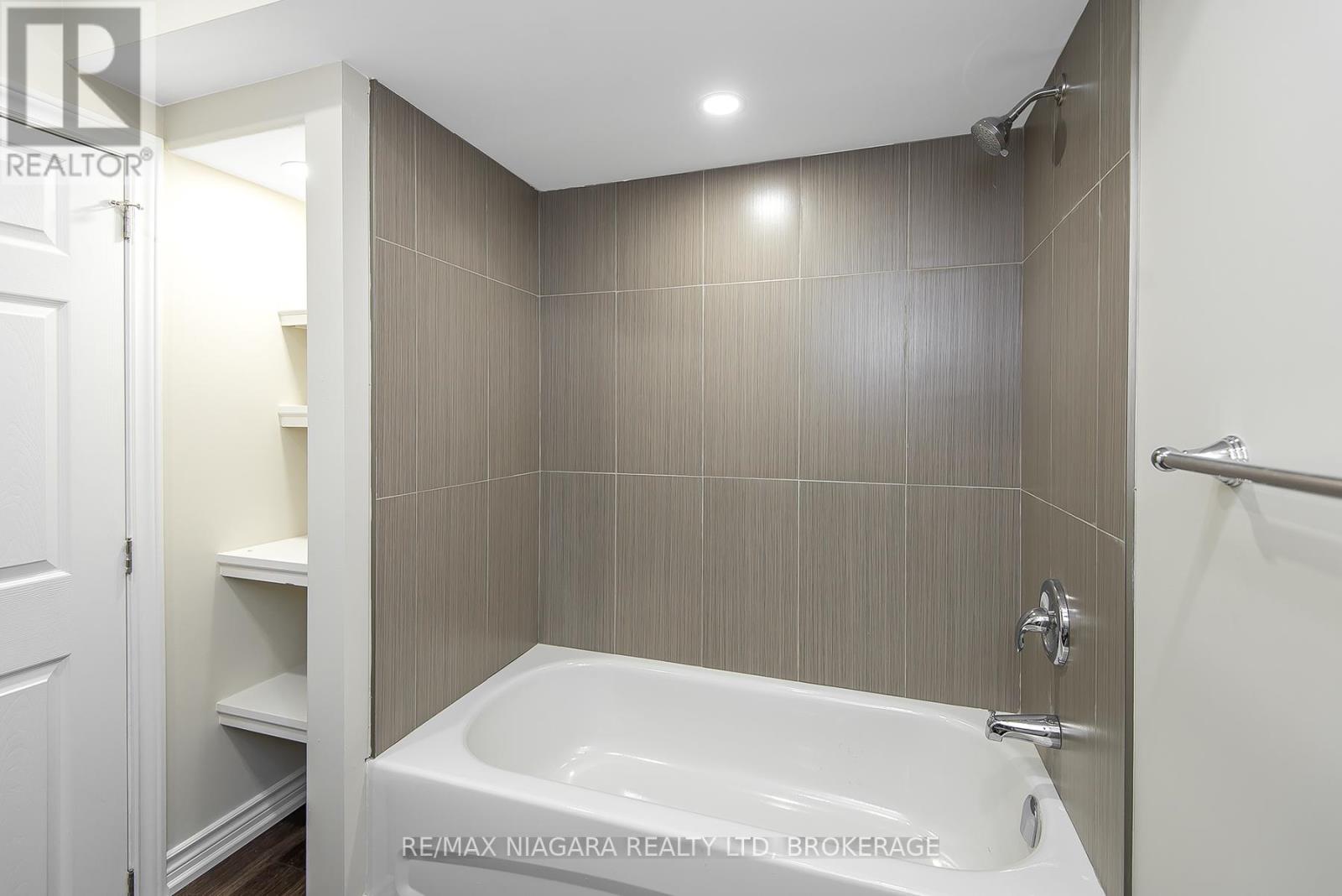 1 - 1616 Pelham Street, Pelham, Ontario  L0S 1E5 - Photo 33 - X12525064