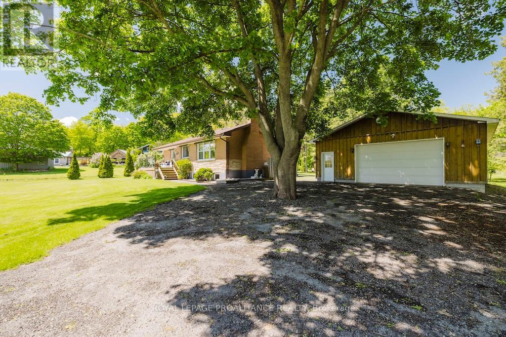 556 Rosebush Road, Quinte West, Ontario  K0K 2C0 - Photo 5 - X12716636