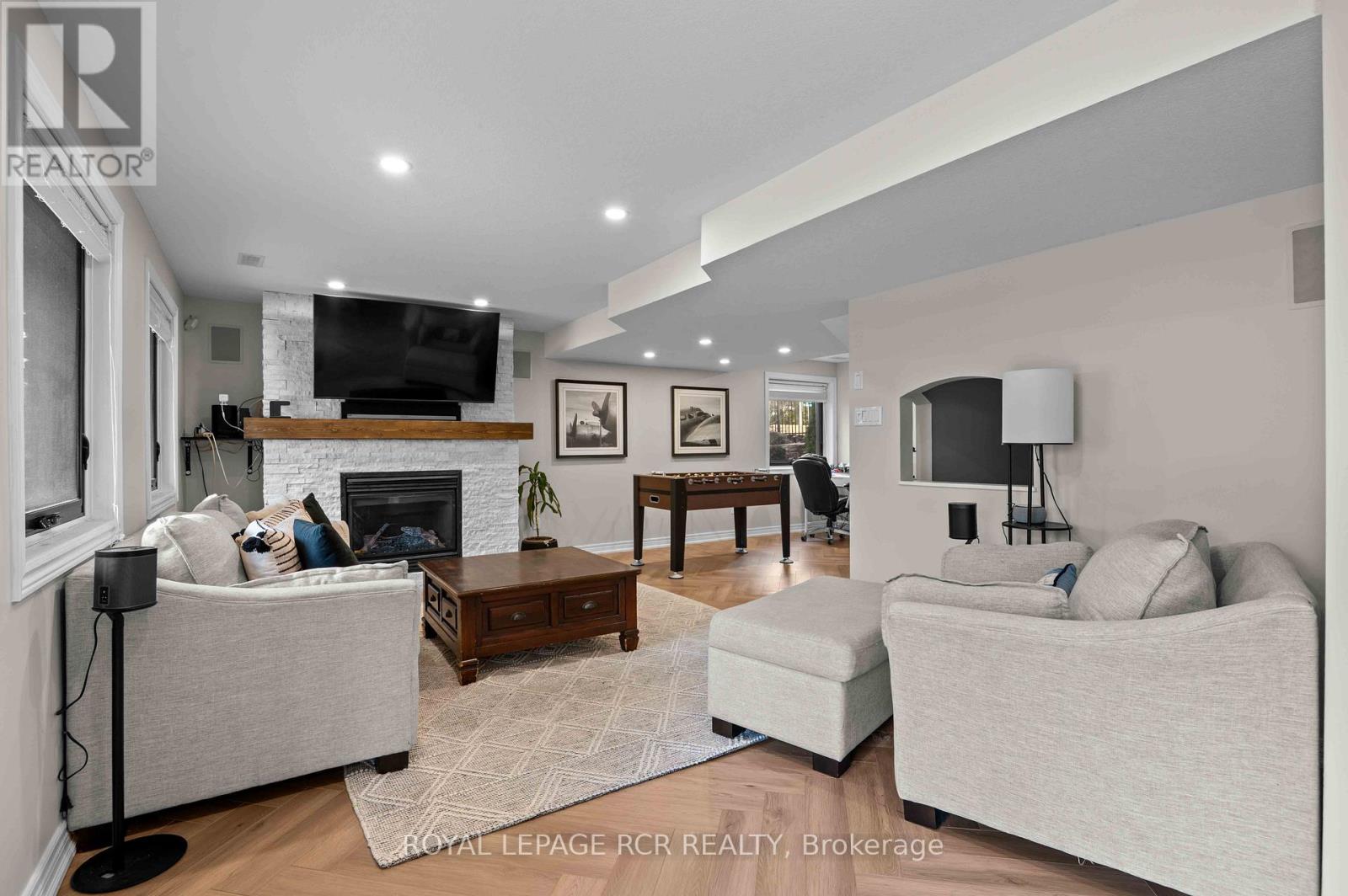 118 Oak Ridge Drive, Orangeville, Ontario  L9W 5J5 - Photo 35 - W12965648