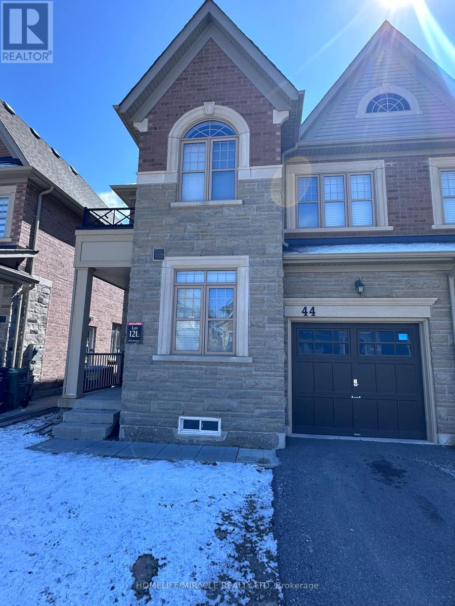 44 DOLOBRAM TRAIL, Brampton, Ontario