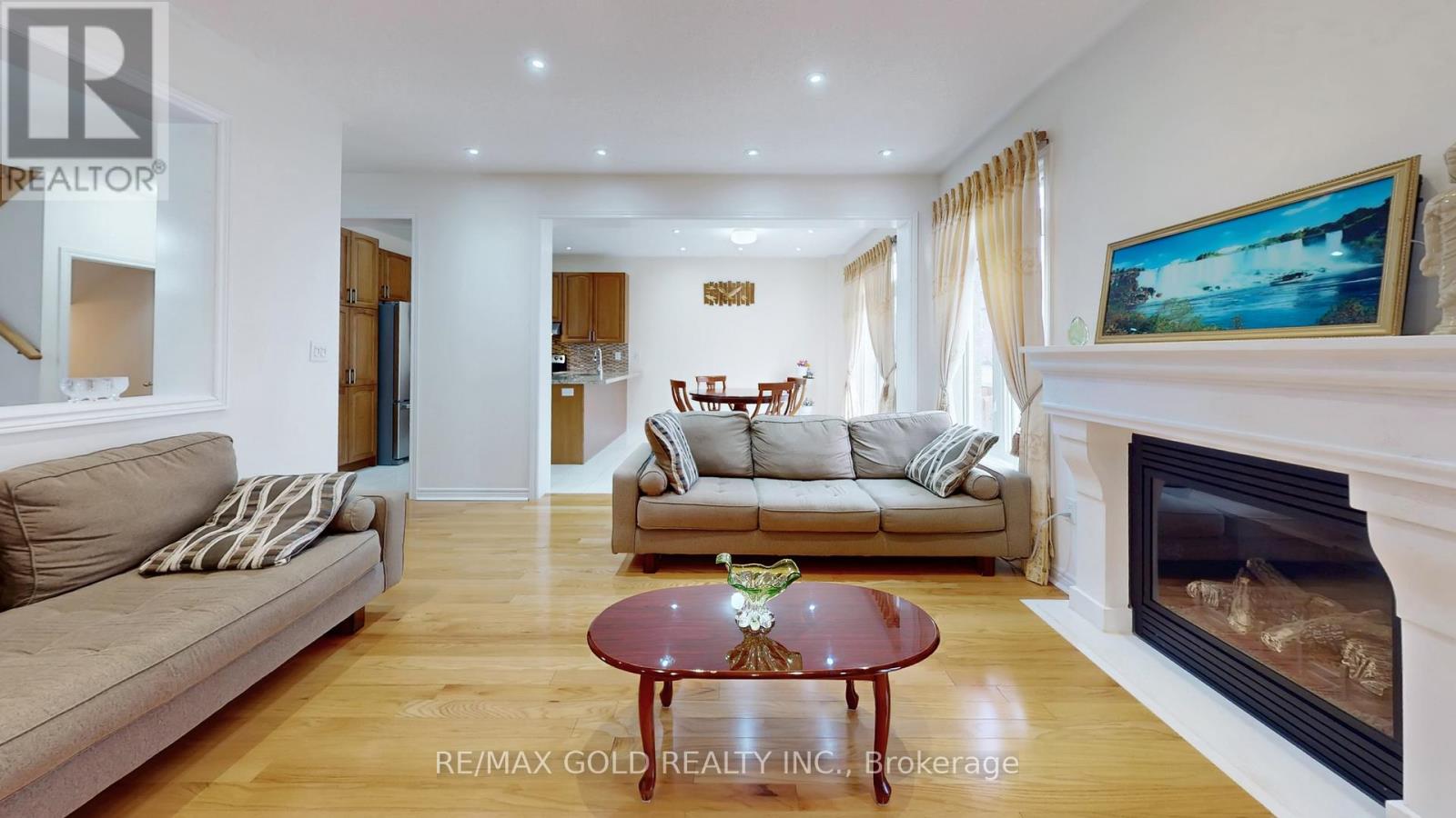 18 Kawana Road, Brampton, Ontario  L6Y 0W2 - Photo 12 - W12965724