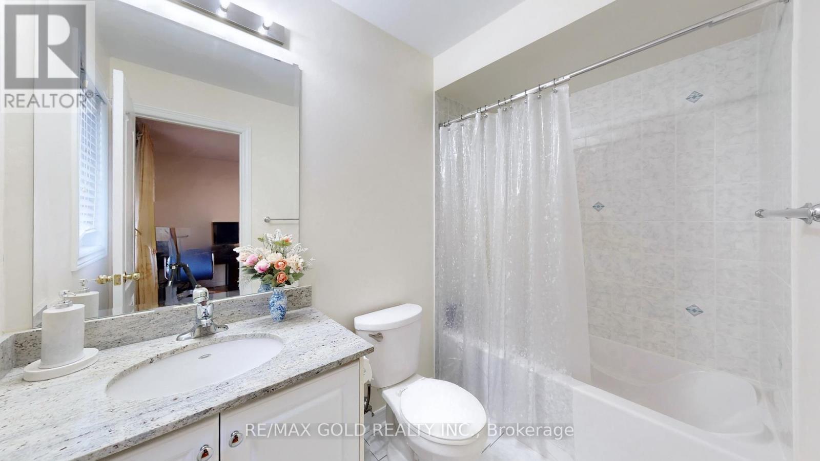 18 Kawana Road, Brampton, Ontario  L6Y 0W2 - Photo 30 - W12965724