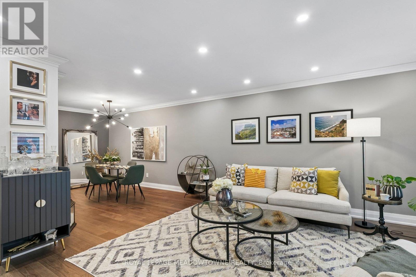 1990 Silverberry Crescent S, Mississauga, Ontario  L5J 1C9 - Photo 6 - W12965762