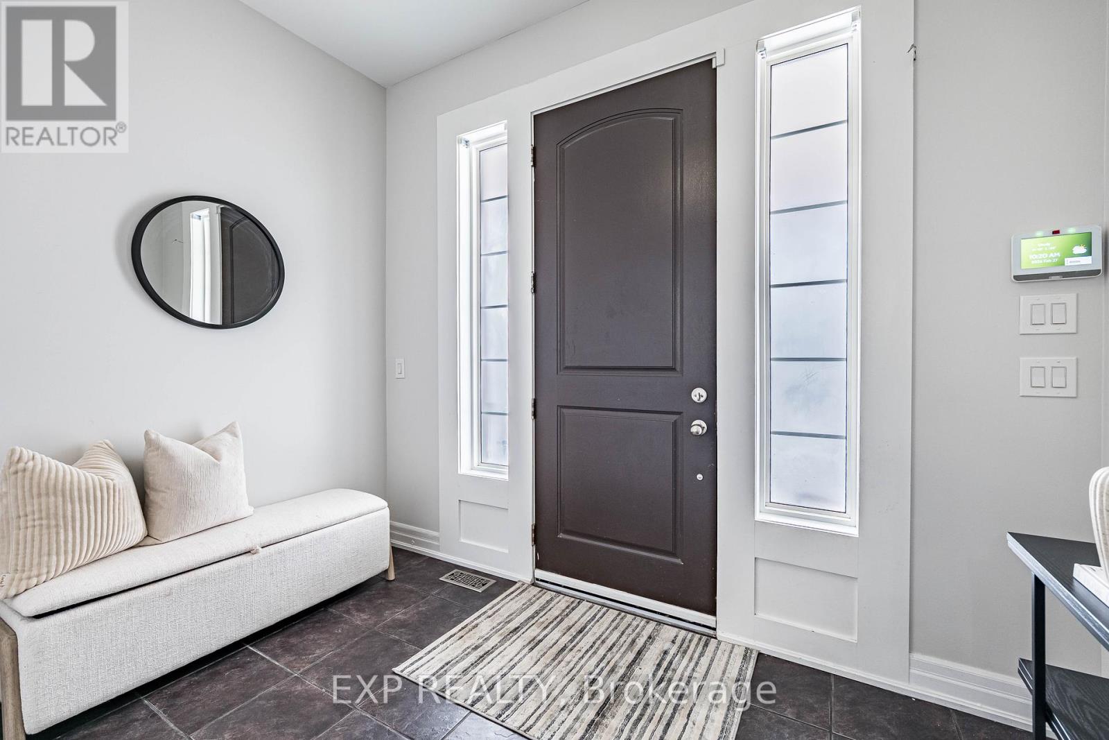 61 Playfair Terrace, Milton, Ontario  L9T 0S5 - Photo 4 - W12965782