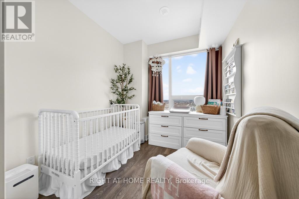 1104 - 297 Oak Walk Drive, Oakville, Ontario  L6H 3R6 - Photo 15 - W12965790