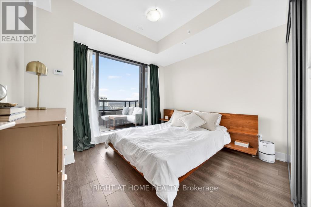 1104 - 297 Oak Walk Drive, Oakville, Ontario  L6H 3R6 - Photo 17 - W12965790