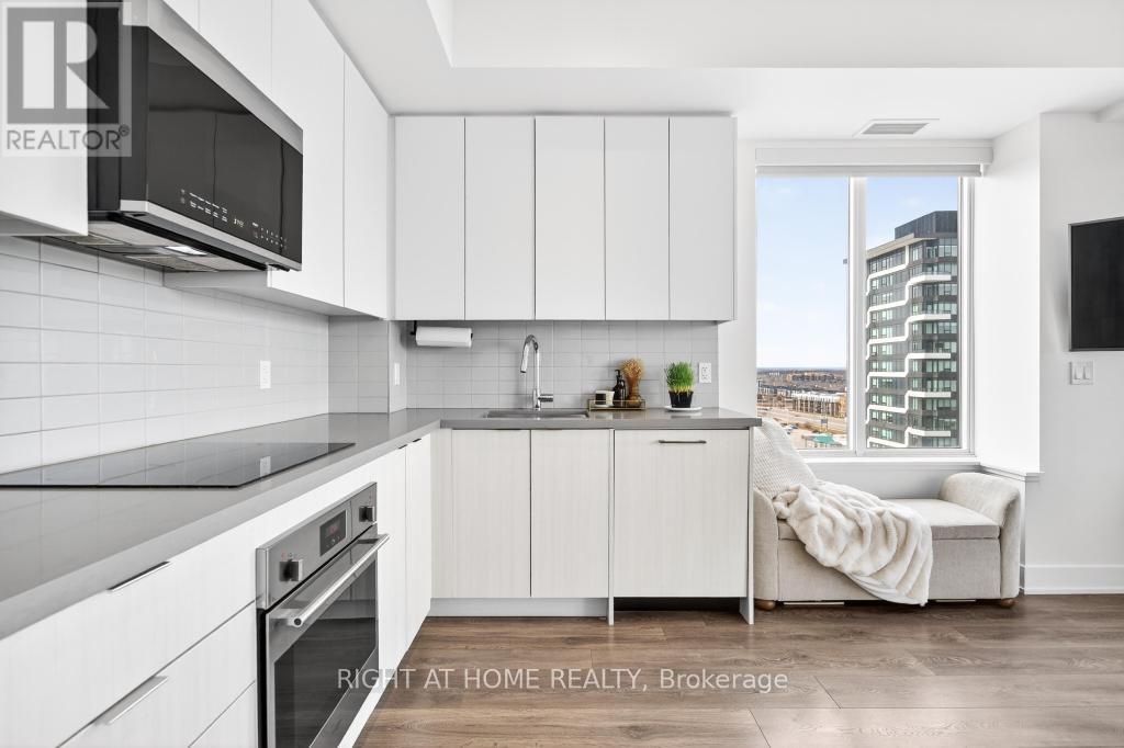 1104 - 297 Oak Walk Drive, Oakville, Ontario  L6H 3R6 - Photo 26 - W12965790