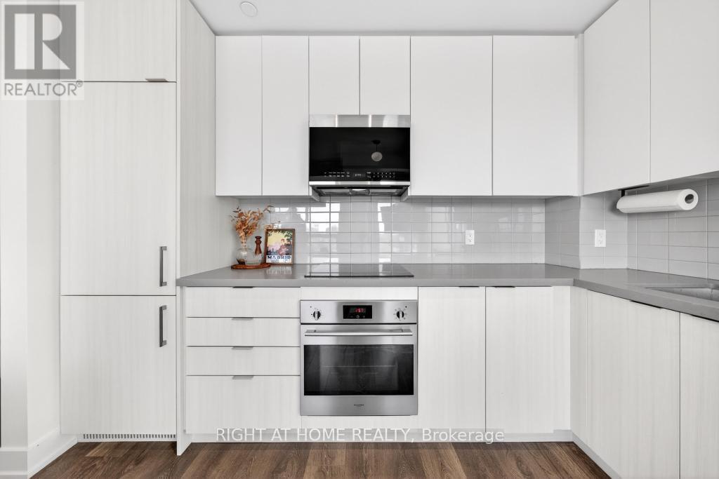 1104 - 297 Oak Walk Drive, Oakville, Ontario  L6H 3R6 - Photo 29 - W12965790