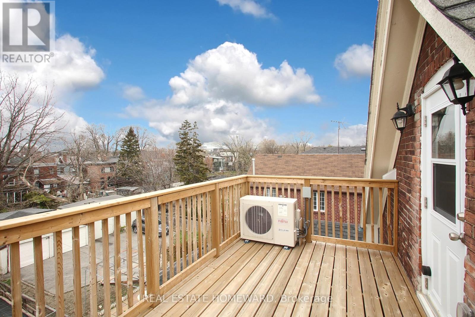 266 Salem Avenue, Toronto, Ontario  M6H 3C7 - Photo 16 - W12965820