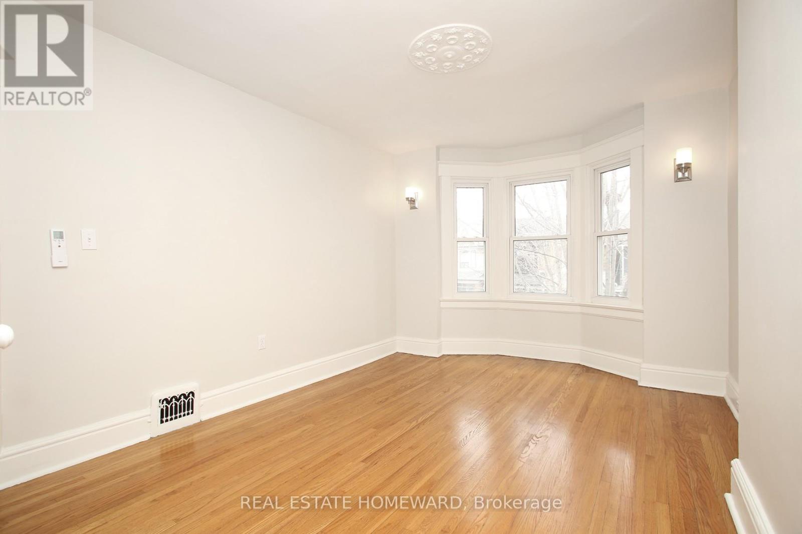 266 Salem Avenue, Toronto, Ontario  M6H 3C7 - Photo 24 - W12965820
