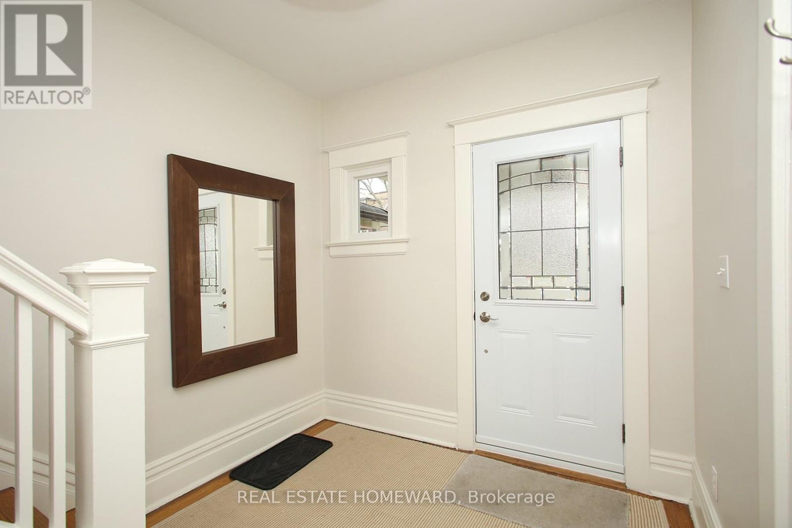 266 Salem Avenue, Toronto, Ontario  M6H 3C7 - Photo 3 - W12965820