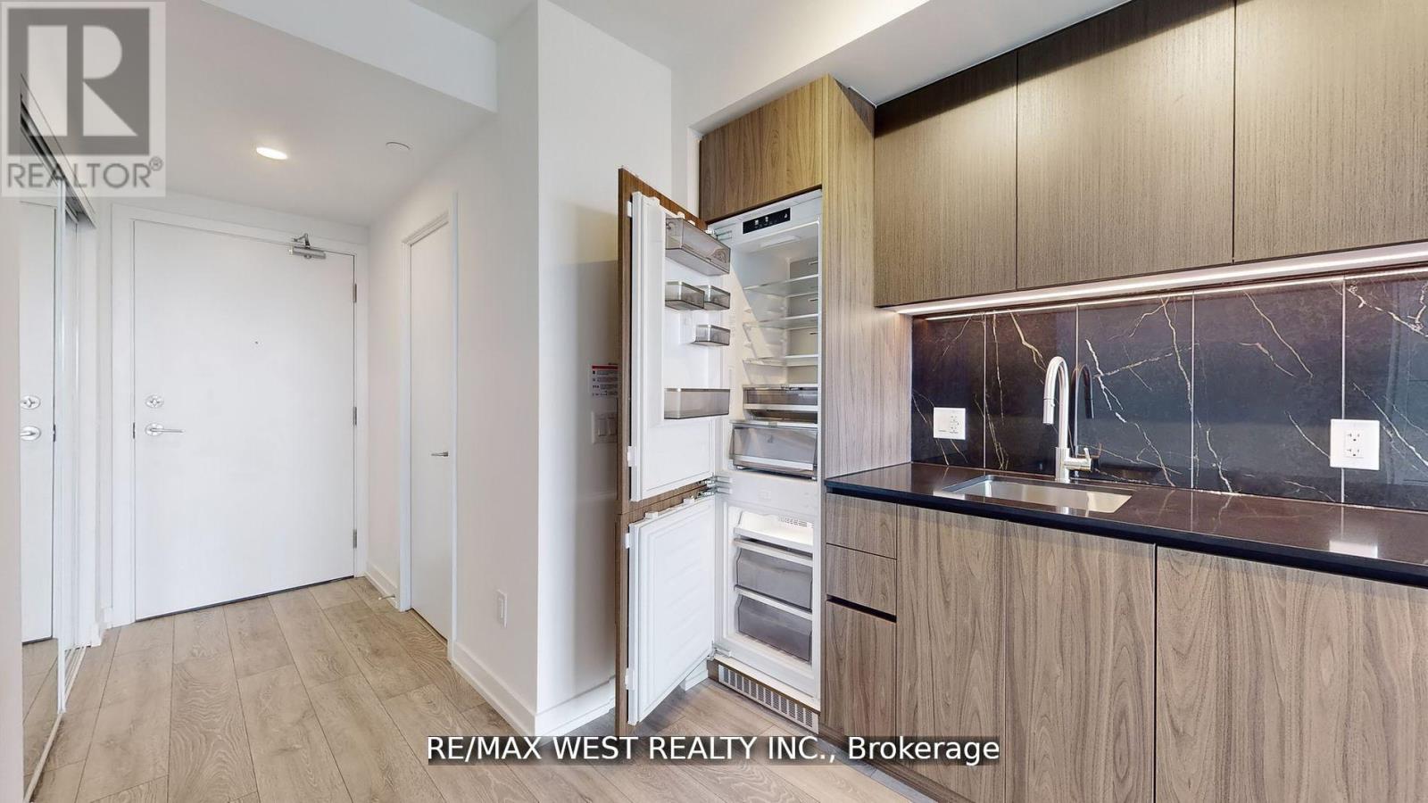 1023 - 1100 Sheppard Avenue W, Toronto, Ontario  M3J 0H1 - Photo 15 - W12965836