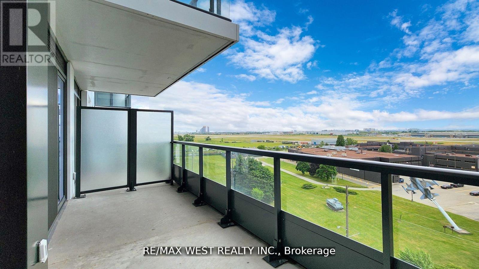 1023 - 1100 Sheppard Avenue W, Toronto, Ontario  M3J 0H1 - Photo 34 - W12965836