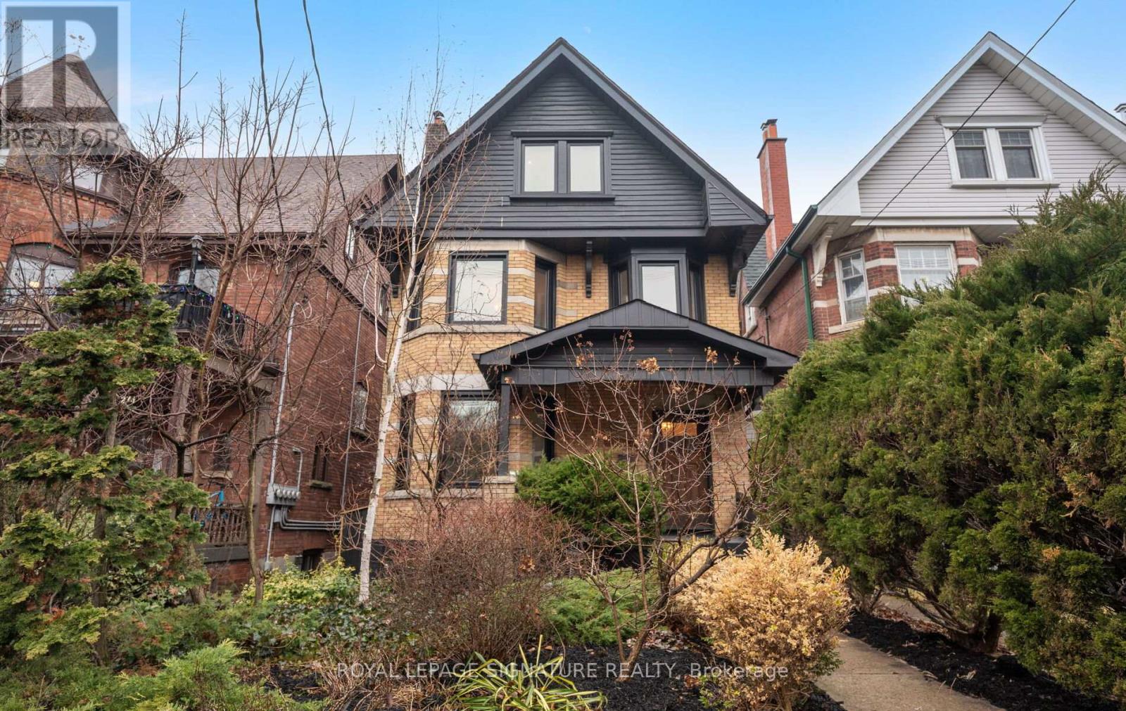 276 RONCESVALLES AVENUE, Toronto, Ontario