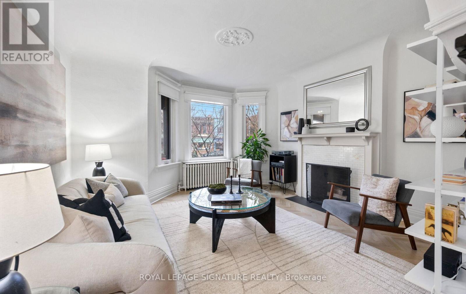 276 Roncesvalles Avenue, Toronto, Ontario  M6R 2M2 - Photo 4 - W12965892