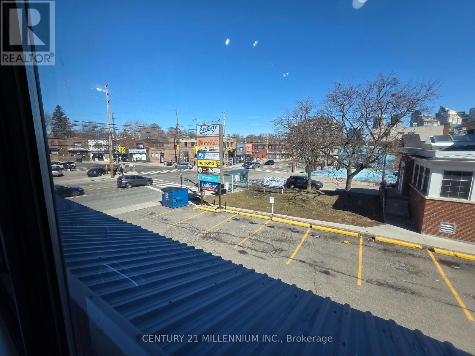 B - 2479 Lake Shore Boulevard W, Toronto, Ontario  M8V 1C5 - Photo 16 - W12965920