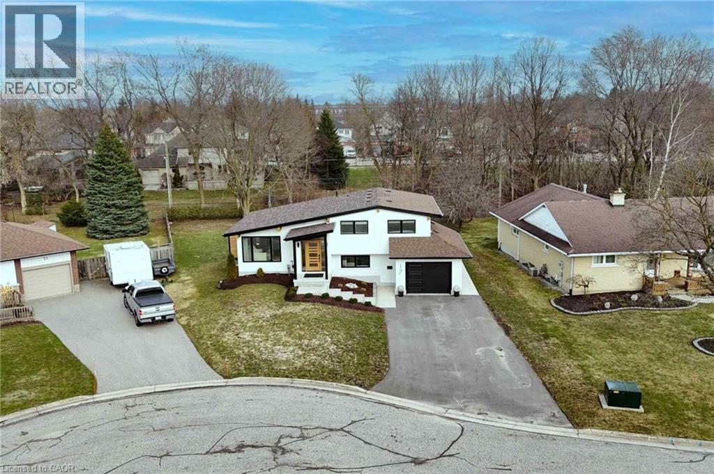 17 Bluebird Place, Elmira, Ontario  N3B 1W7 - Photo 3 - 40815670