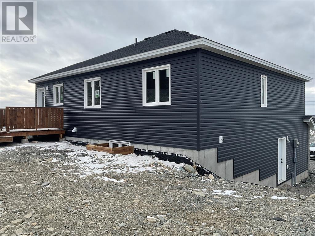 115 Sgt Donald Lucas Drive, Paradise, Newfoundland & Labrador  A1L 4L3 - Photo 4 - 1295696