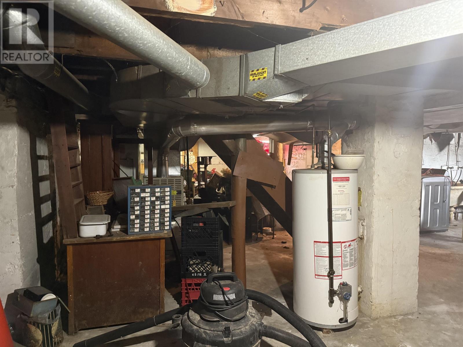 327 Robertson St, Thunder Bay, Ontario  P7C 2P1 - Photo 46 - TB253602