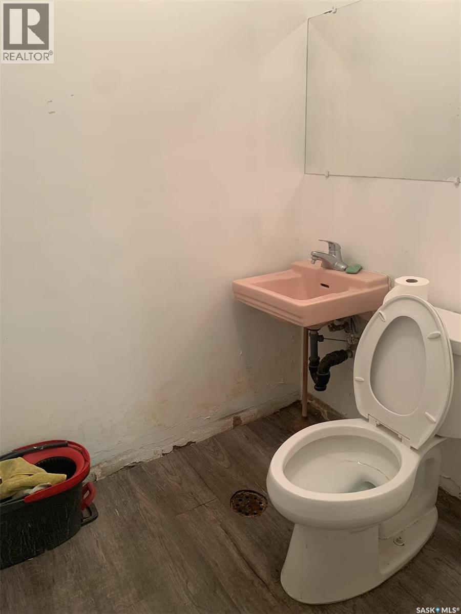 C 1402 College Drive, Saskatoon, Saskatchewan  S7N 0W7 - Photo 6 - SK016247