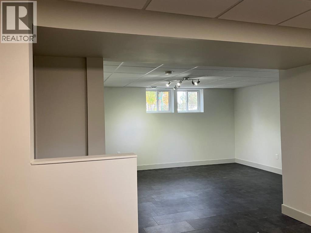 404 8 Street Sw, Medicine Hat, Alberta  T1A 4M2 - Photo 23 - A2263432