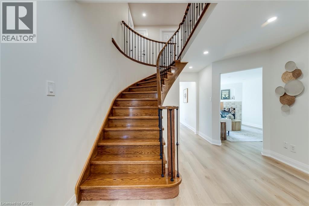 3184 Renton Road, Burlington, Ontario  L7M 2W8 - Photo 18 - 40814625